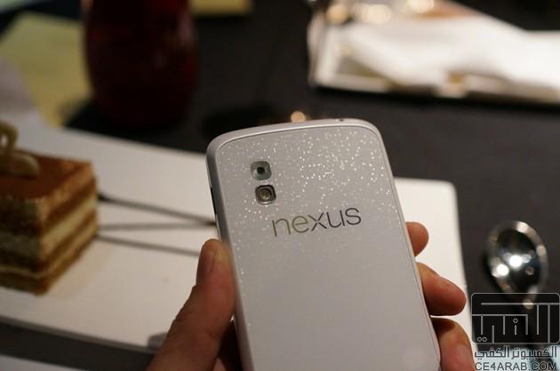 صور جهاز nexus 4 باللون الابيض !
