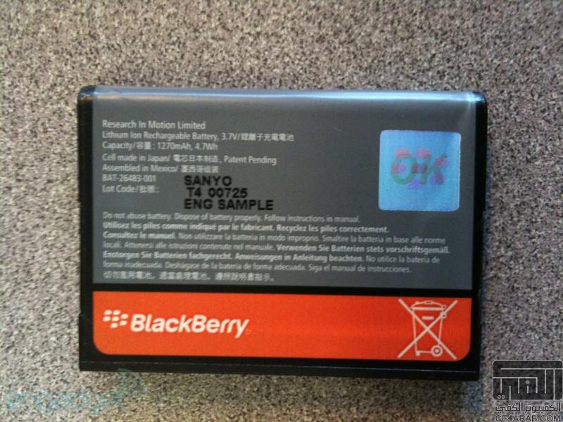 رسميّا:الهاتف المحمول BlackBerry 9800 متجه إلى شركة AT&T