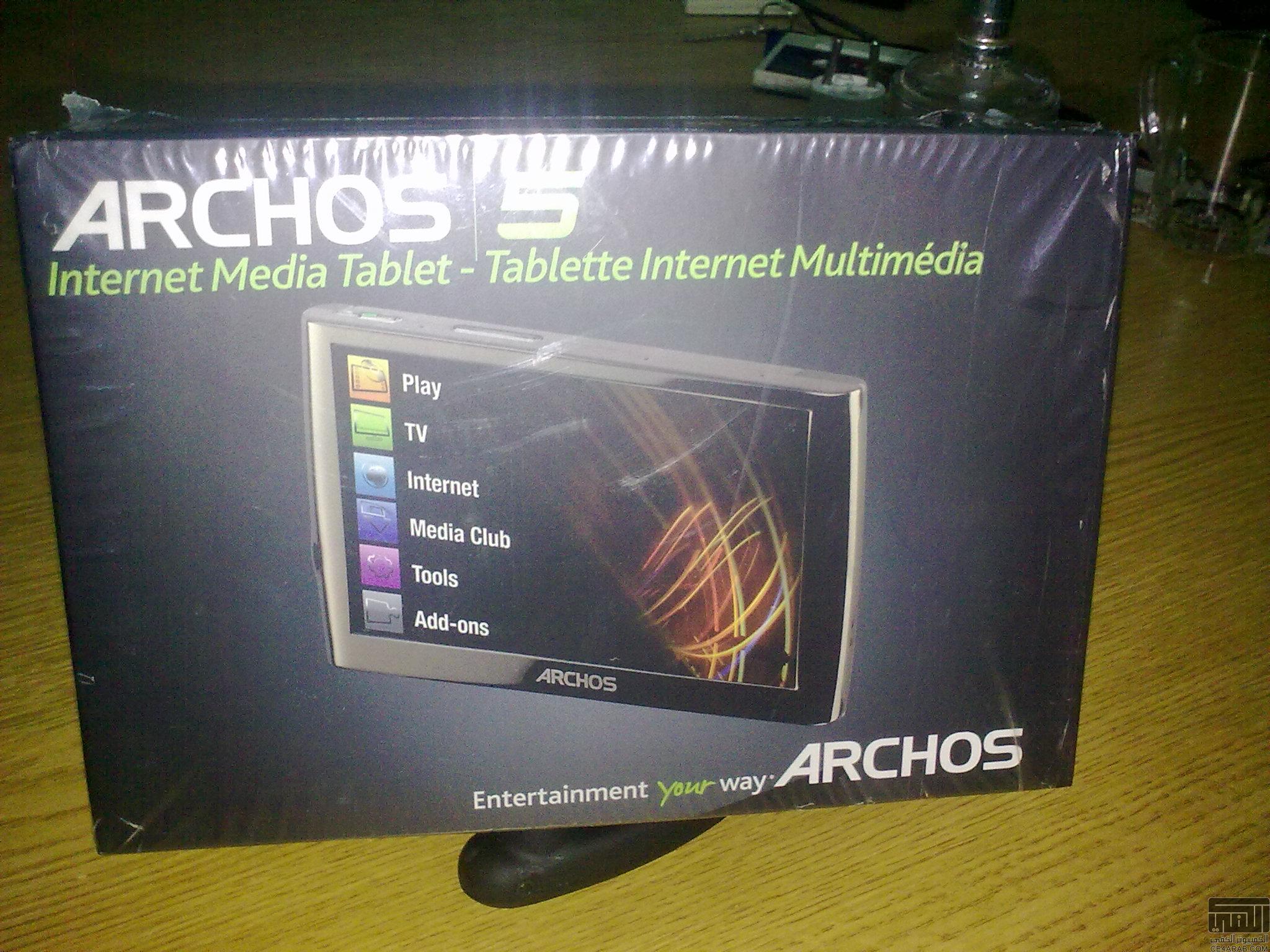 ابداع الصناعه الفرنسيه جهاز الميديا ARCHOS 5 للبيع مع قاعدته المميزه ( مستعمل )