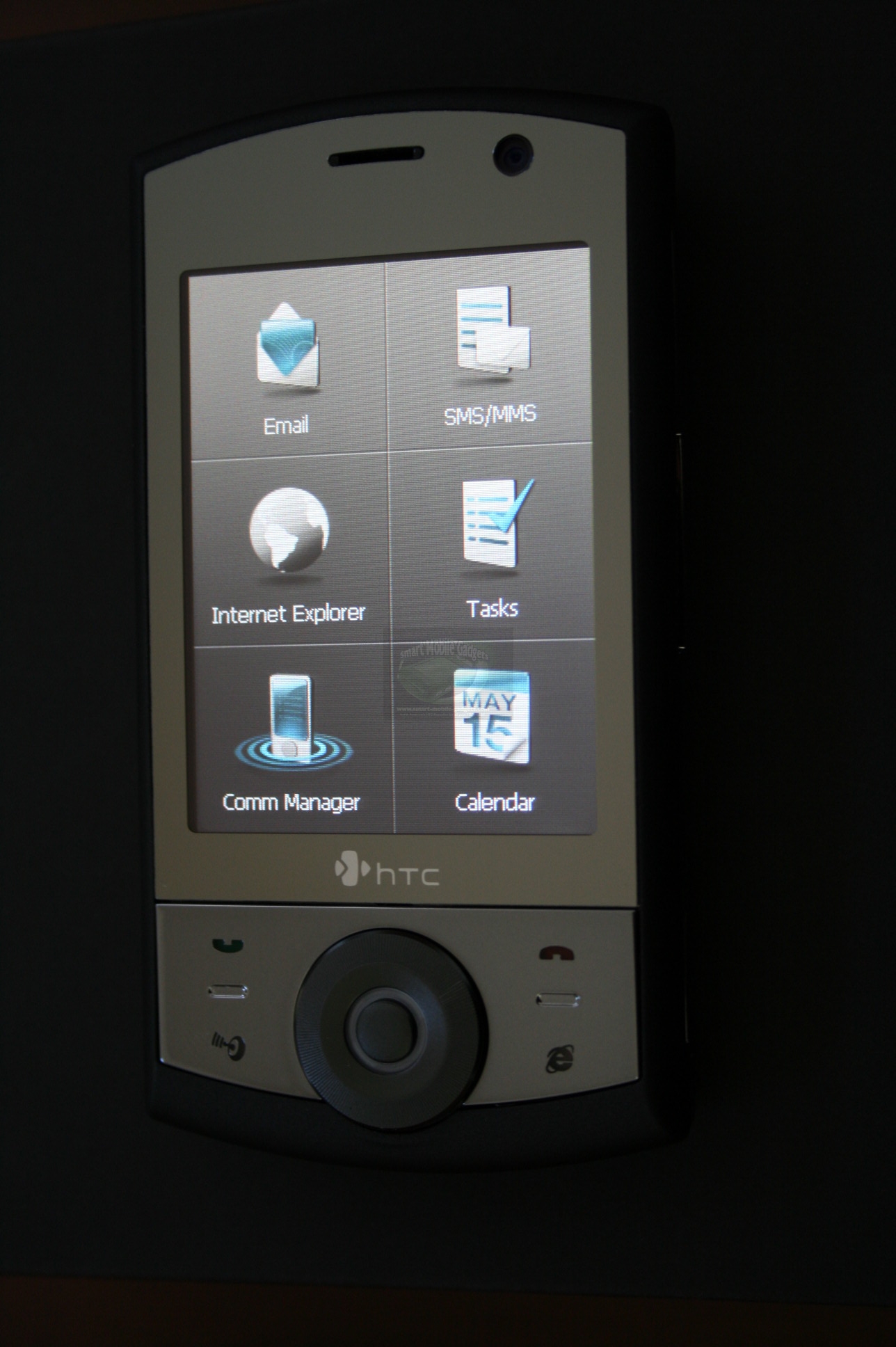 HTC Touch Cruise الجديد بنظام ملاحه وذاكره256MB وجيل ثالث وراديو