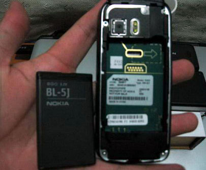 Nokia 5800 اول جوال لمس من نوكيا في احدث 8 صور لة