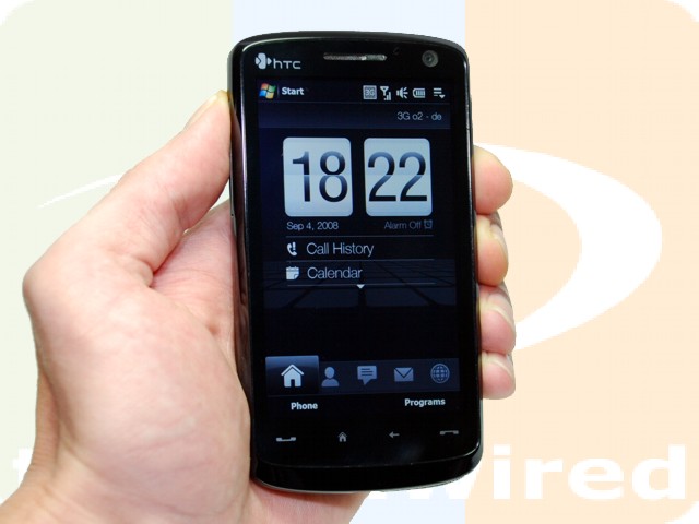 HTC تتابع تقديم أحدث الأجهزة :::: HTC Touch HD!