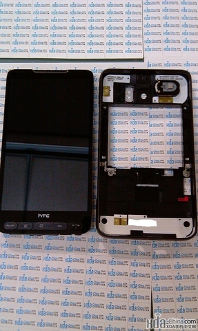 الهاتف المحمول HTC HD2 ينال نصيبه من التفكيك